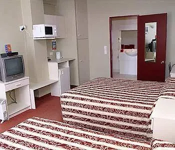 U Studios Paraparaumu Beach Motel