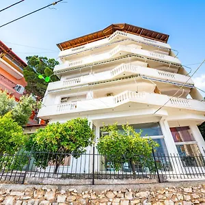 Ideal Hotel Sarandë