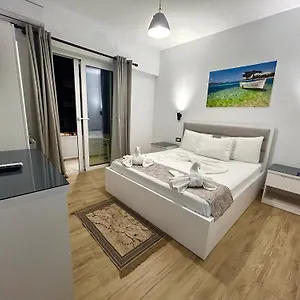 Real Hotel Sarandë