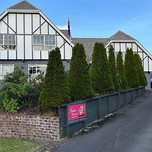 3* Frühstückspension Tudor Manor